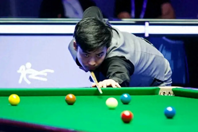 观众们不仅 观众们不仅