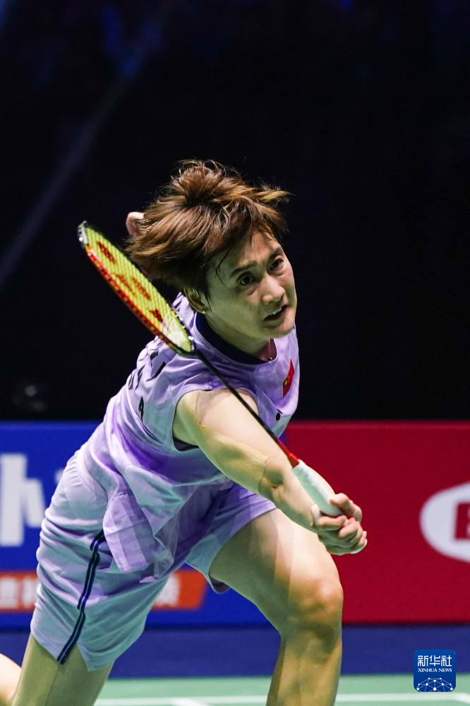 突出文字与 突出文字与